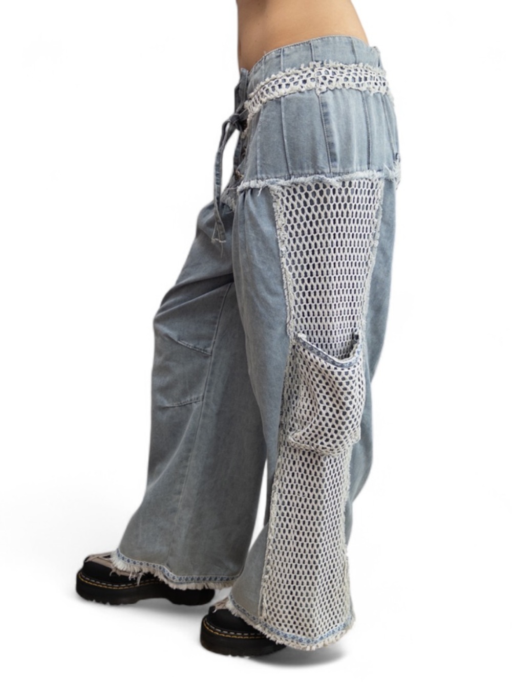 NWT POL Lace Overlay Mesh Cargo Denim Jeans Size Large